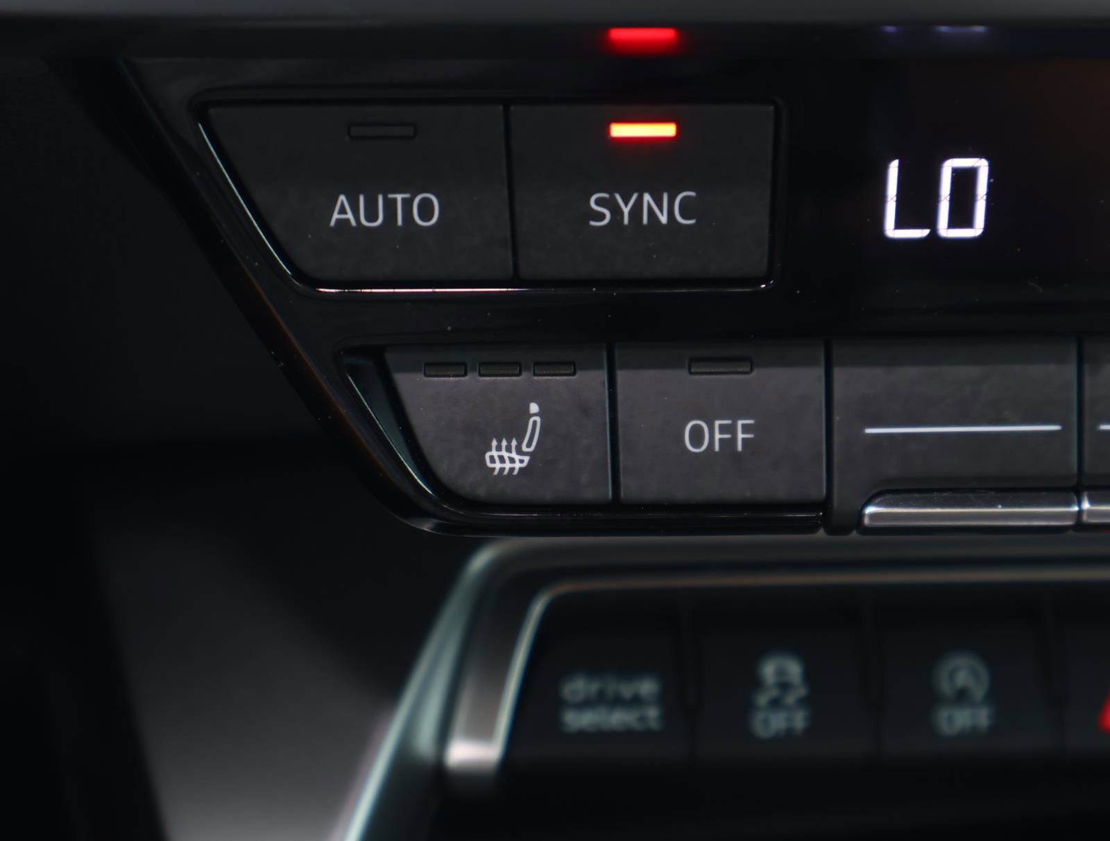 Used 2023 Chrysler 300 Touring L w/ Popular Equipment Group image 56