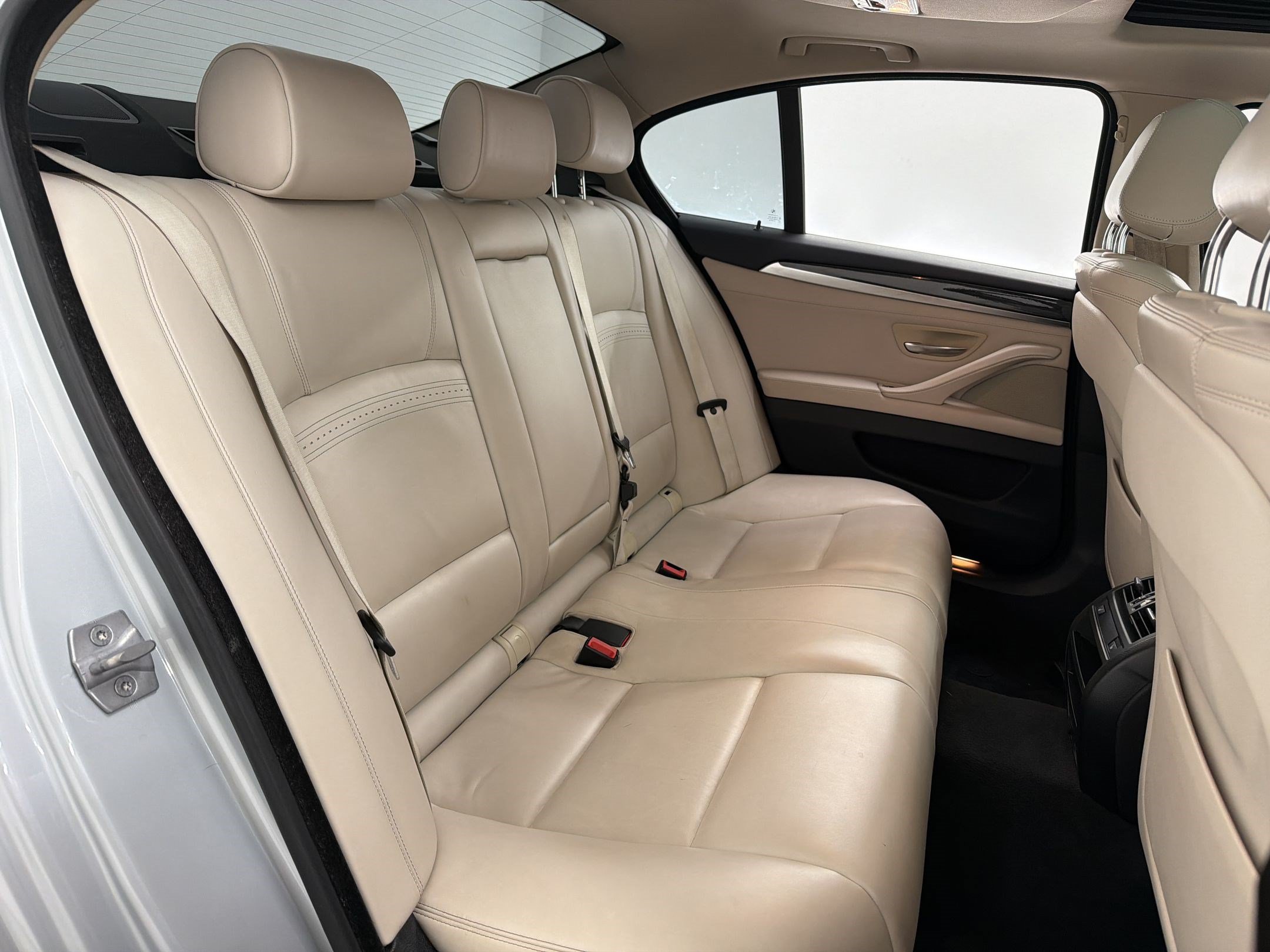 Used 2014 BMW 535i xDrive Sedan AWD/4WD image 32