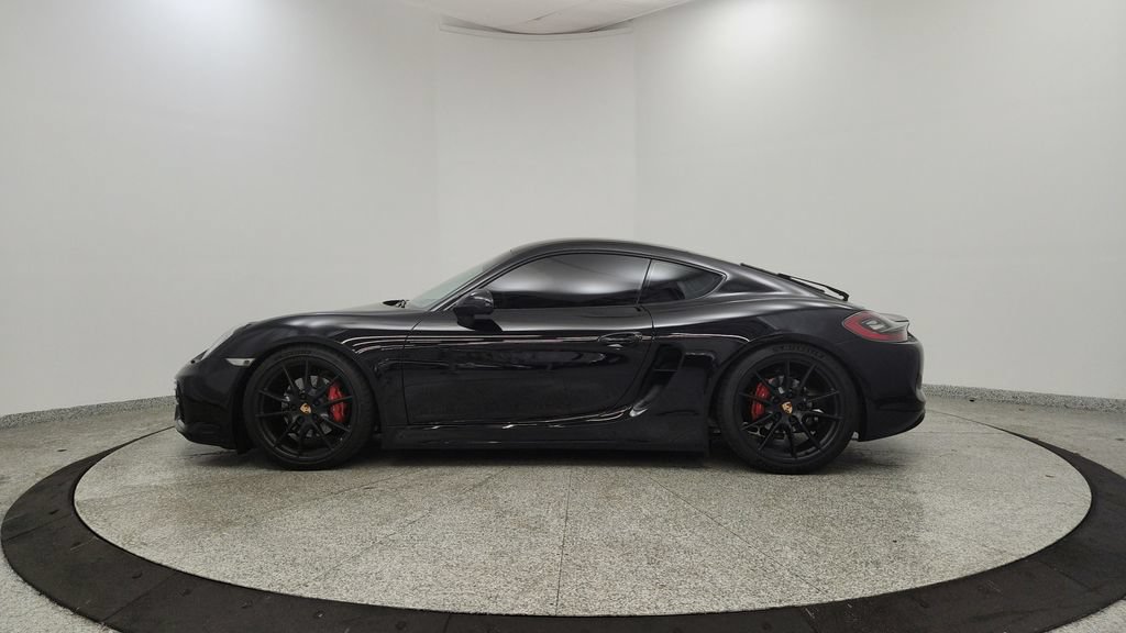 Used 2015 Porsche Cayman GTS RWD image 2