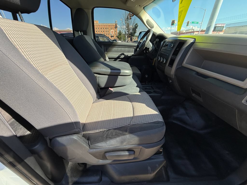 Used 2010 Dodge Ram 2500 Truck ST w/ ST Popular Equipment Group AWD/4WD image 5