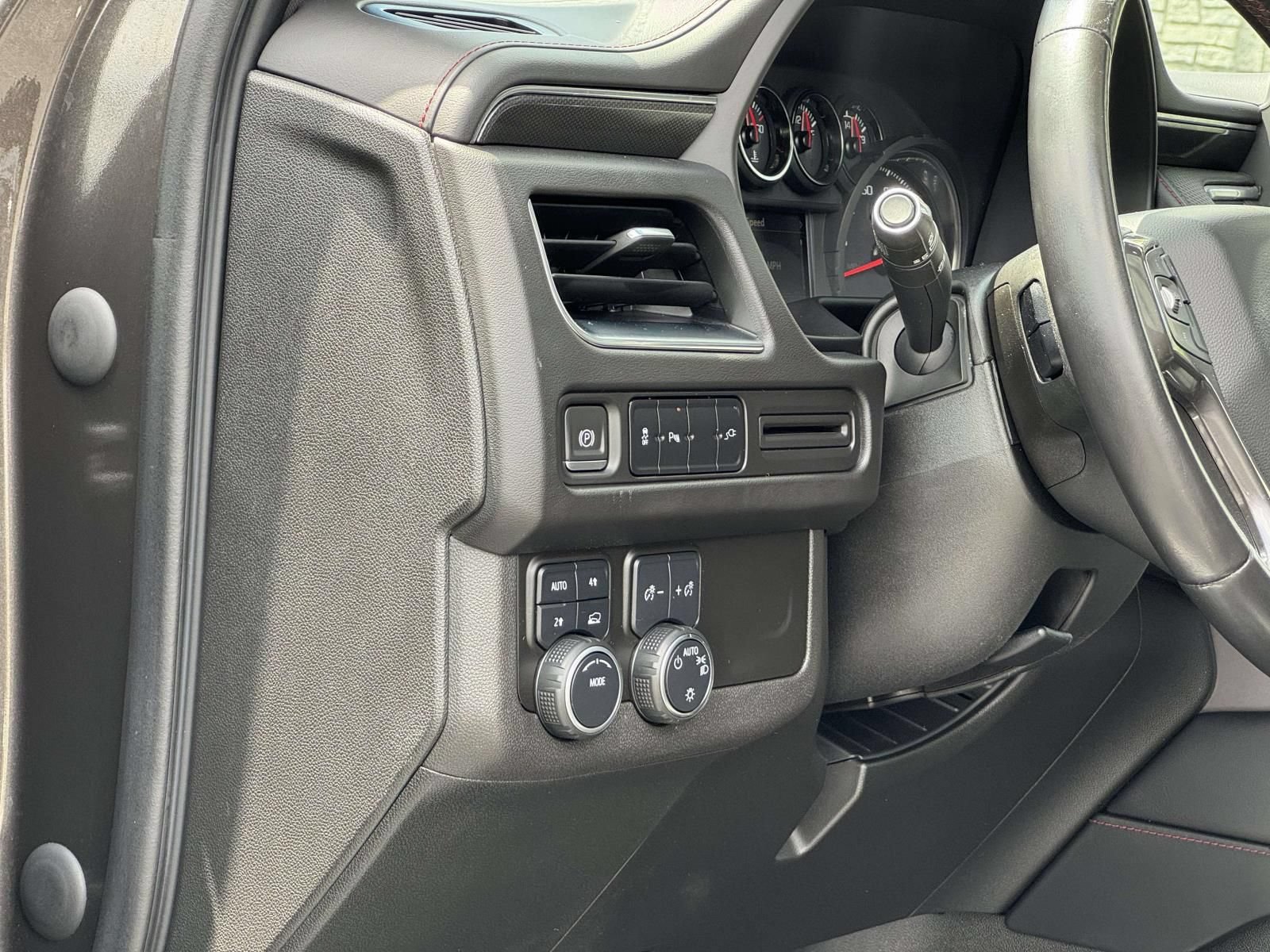 Used 2021 Chevrolet Tahoe RST AWD/4WD image 12