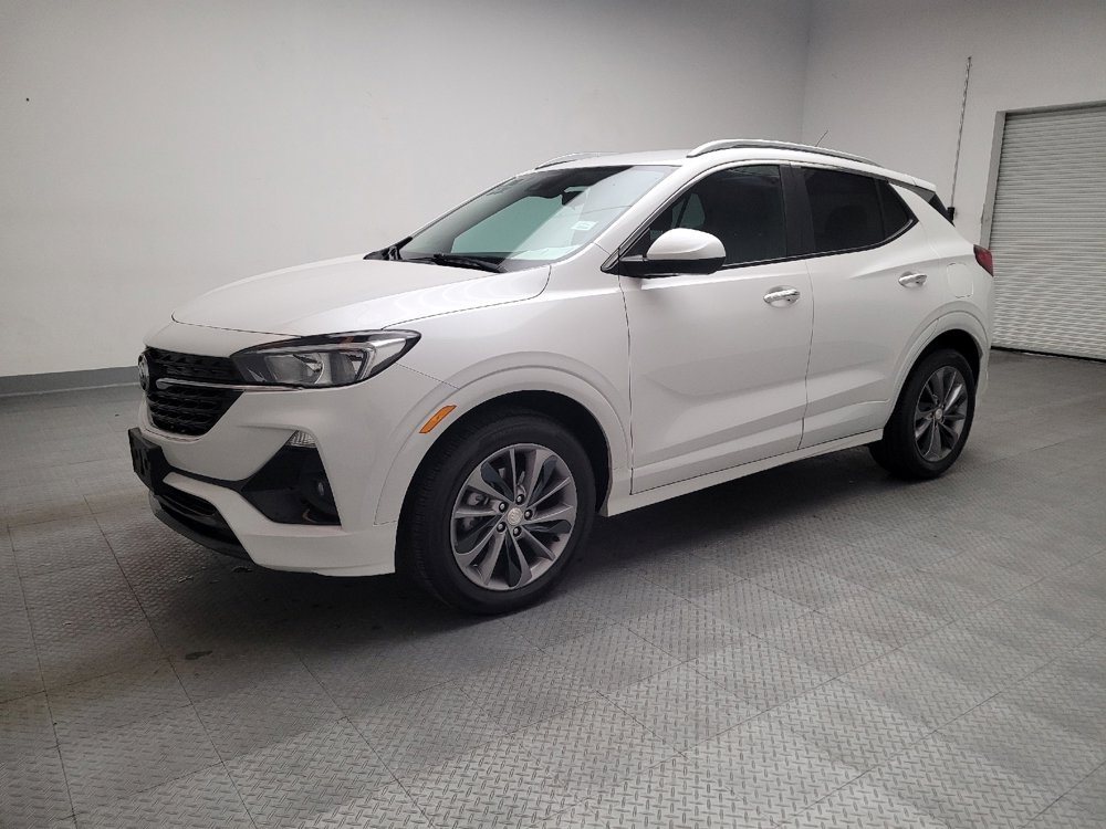 Used 2023 Buick Encore GX Select w/ Sport Touring Package image 2