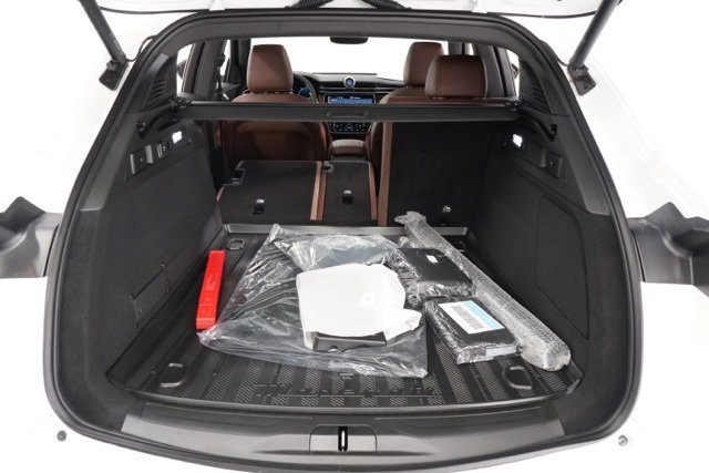 New 2025 Maserati Grecale Modena image 30