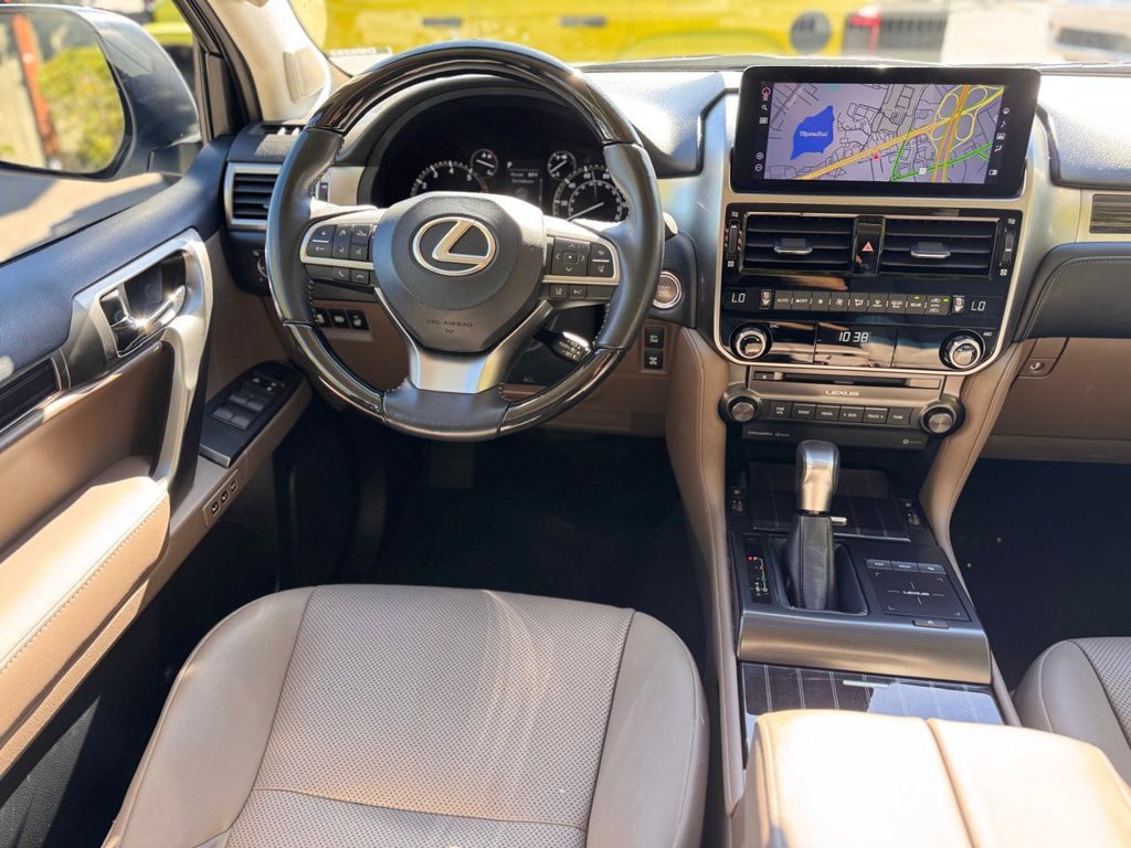 Used 2023 Lexus GX 460 Premium w/ Premium Package AWD/4WD image 26