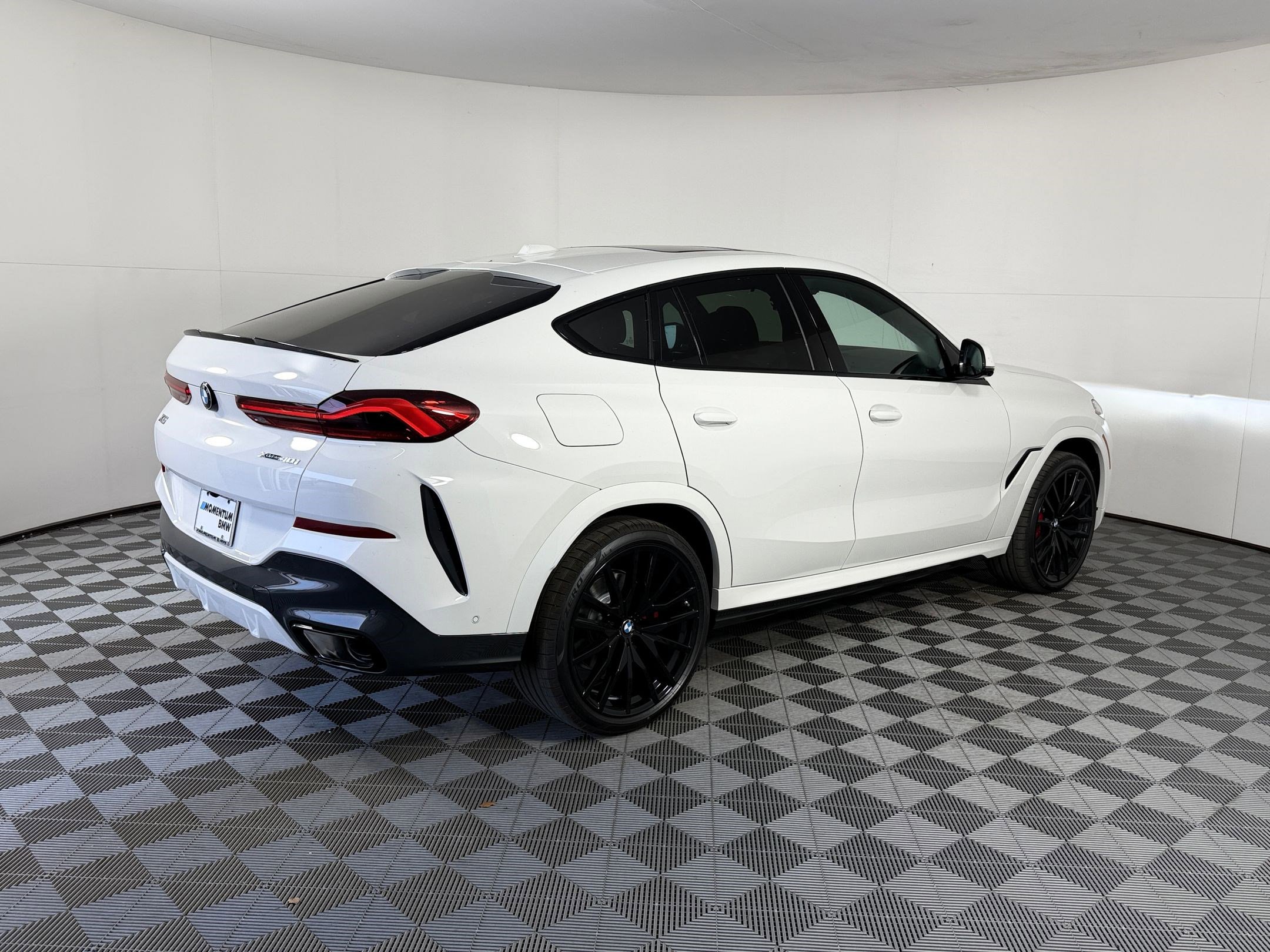 New 2027 BMW X6 xDrive40i AWD/4WD image 9