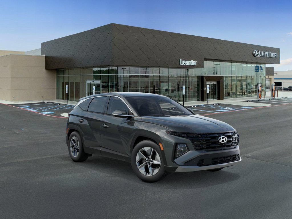 New 2026 Hyundai Tucson SEL FWD image 2