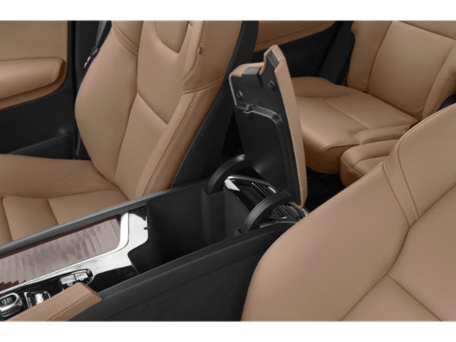 Used 2019 Volvo XC90 T5 Momentum w/ Protection Package Premier FWD image 14