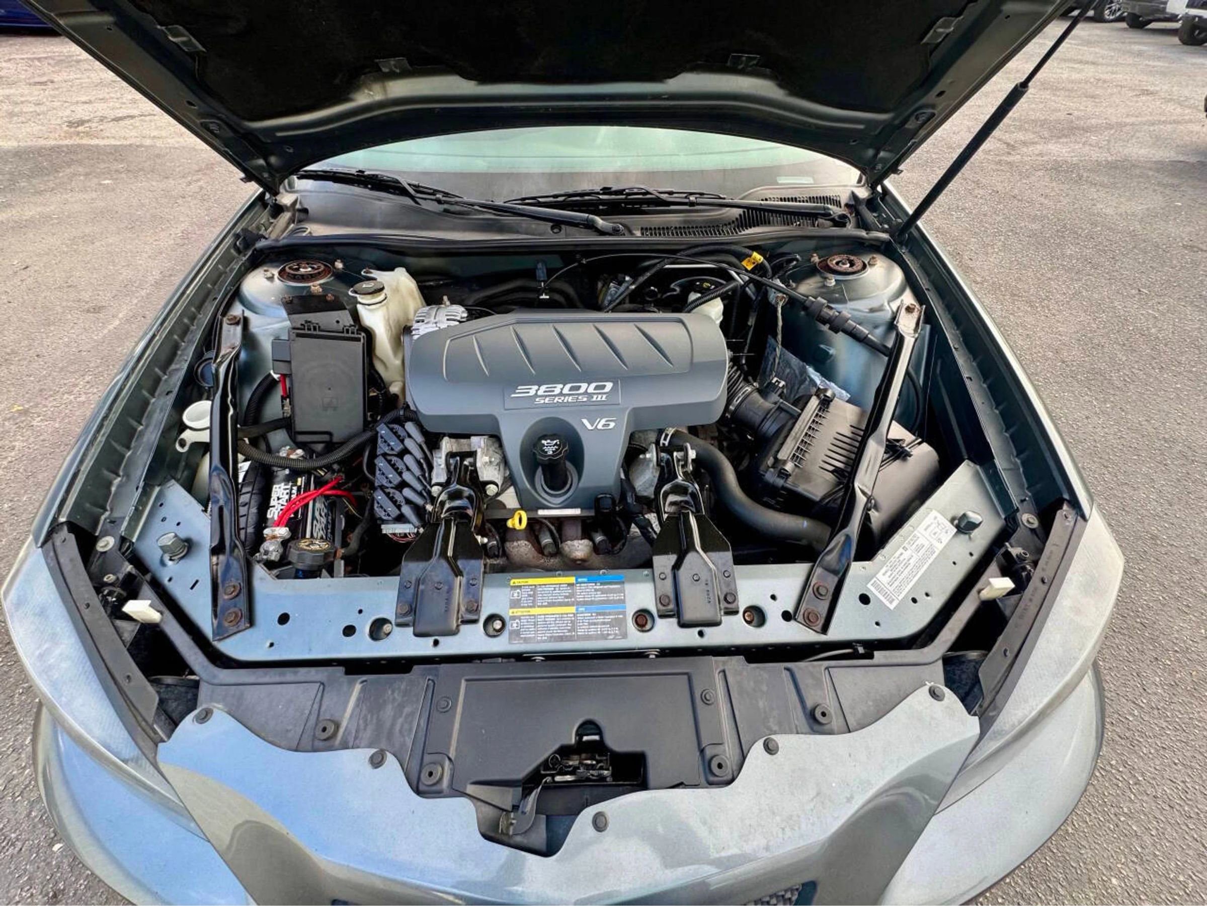 Used 2005 Pontiac Grand Prix w/ Drivers Plus Package image 20