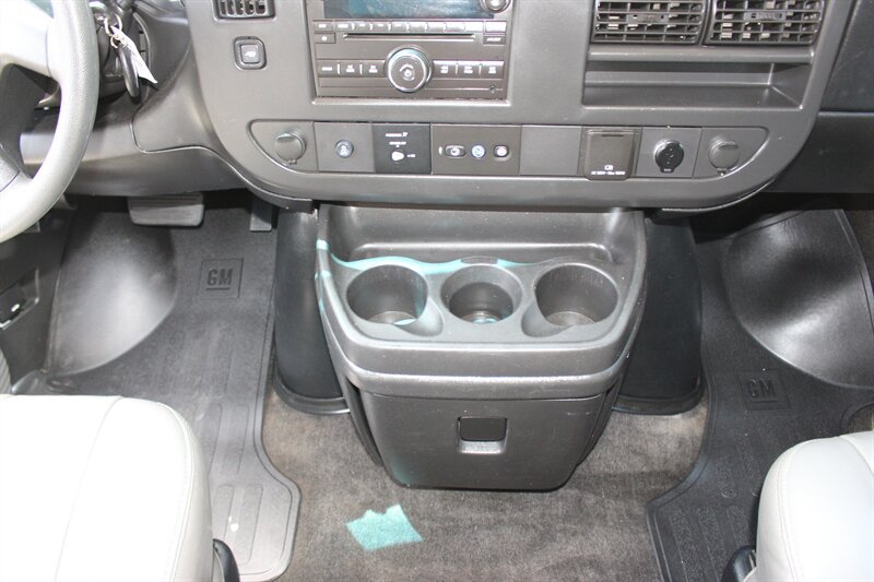 Used 2016 Chevrolet Express 3500 LT w/ LT Preferred Equipment Group RWD image 20