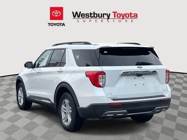 Used 2020 Ford Explorer XLT w/ Equipment Group 202A image 6