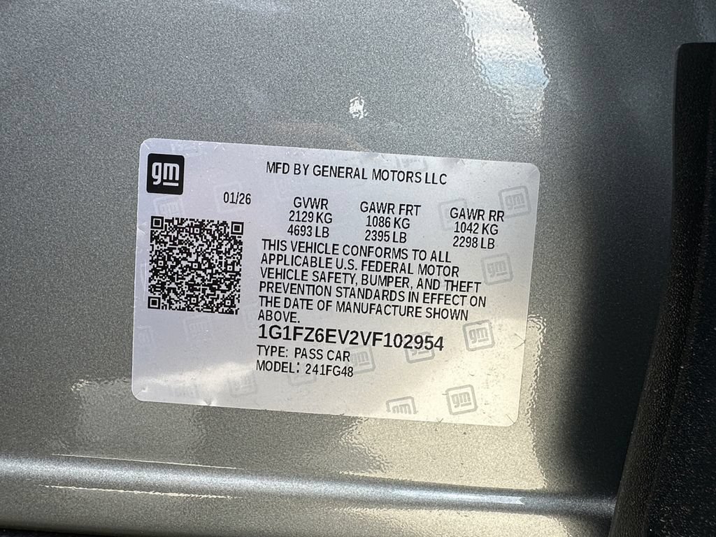 New 2027 Chevrolet Bolt RS FWD image 17