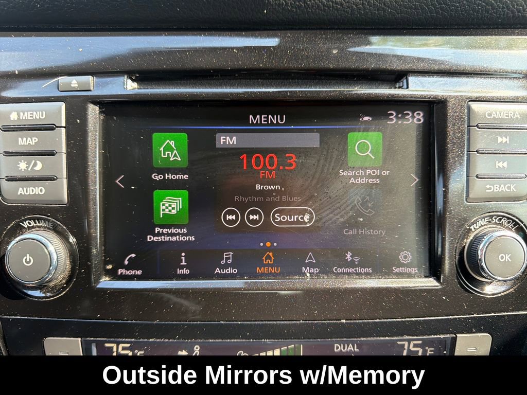 Used 2022 Nissan Rogue Sport SL w/ Premium Package FWD image 21