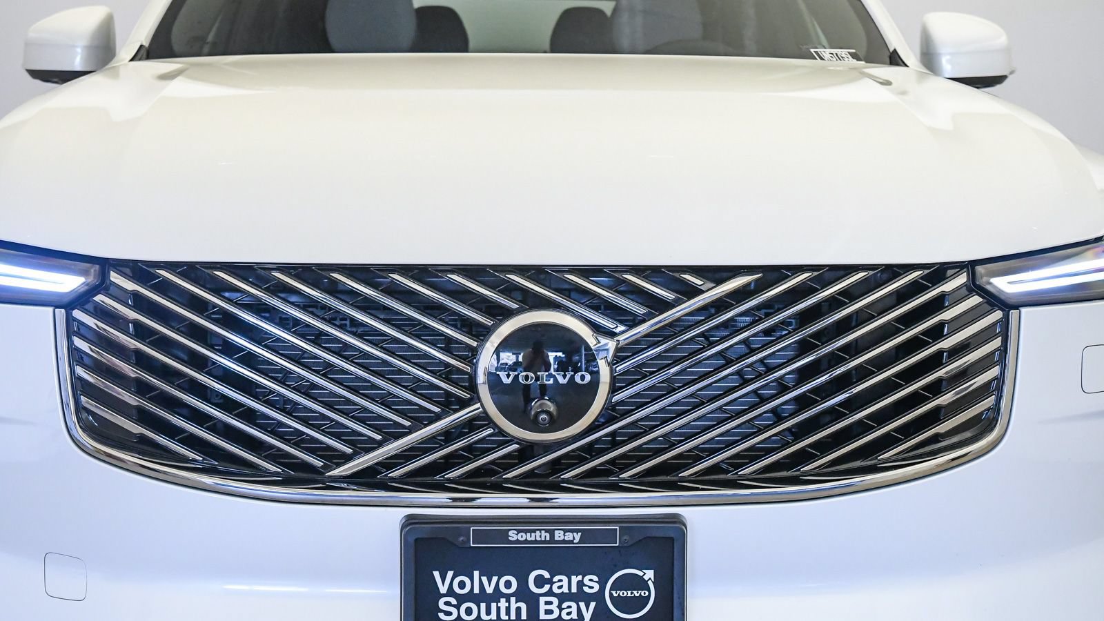 Used 2026 Volvo XC90 B6 Plus w/ Protection Package Premier AWD/4WD image 8