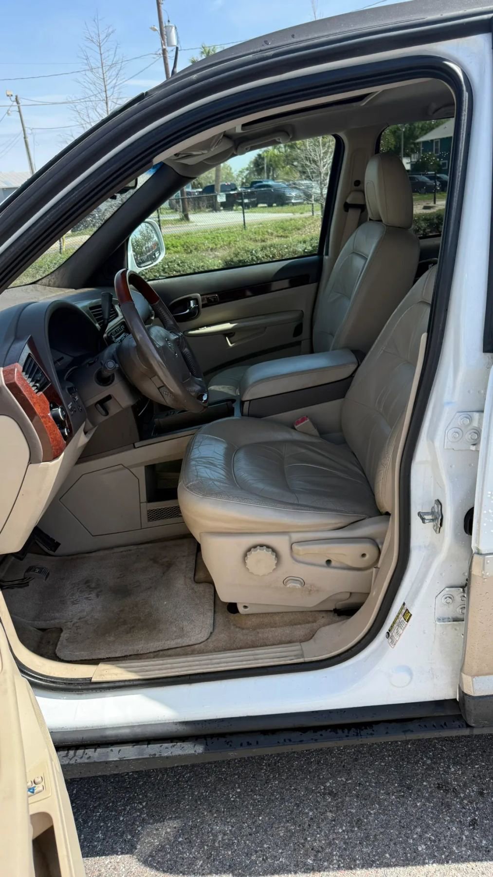 Used 2005 Buick Rendezvous CX image 11