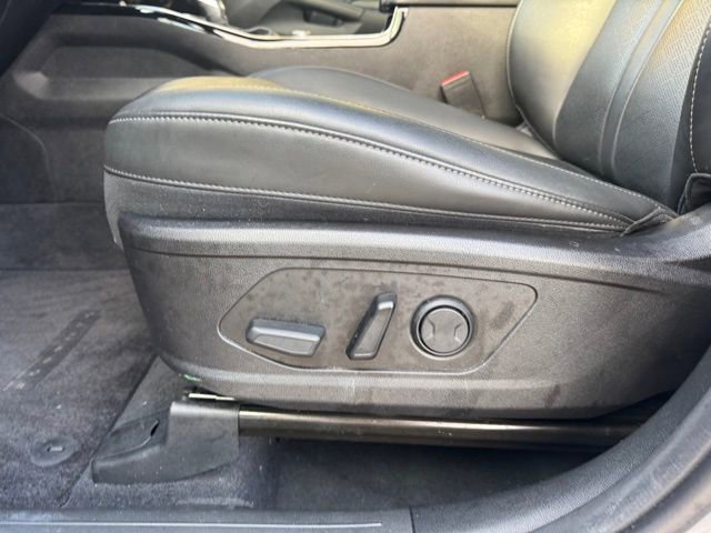 Certified 2023 Kia Sorento SX image 21