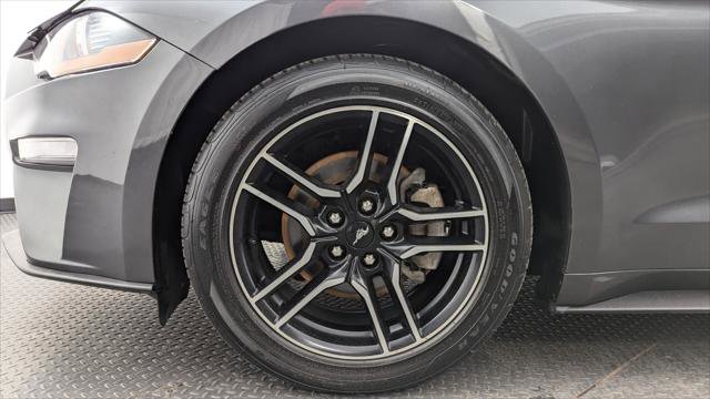 Used 2020 Ford Mustang Premium image 23