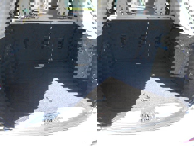 Used 2019 Buick Envision Essence w/ LPO, Cargo Package image 10