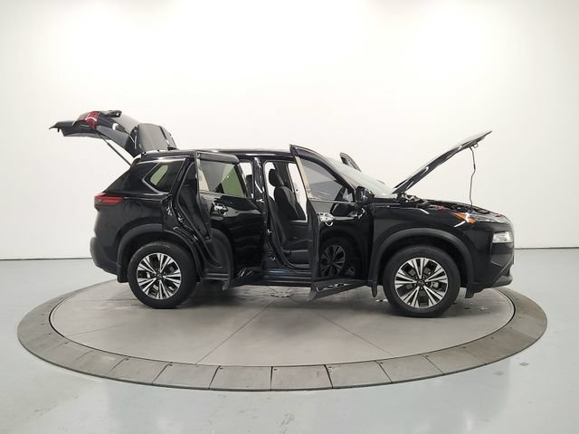 Used 2023 Nissan Rogue SV FWD image 17