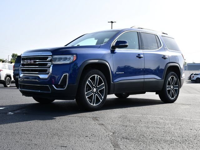Used 2023 GMC Acadia SLT w/ Technology Package FWD image 3