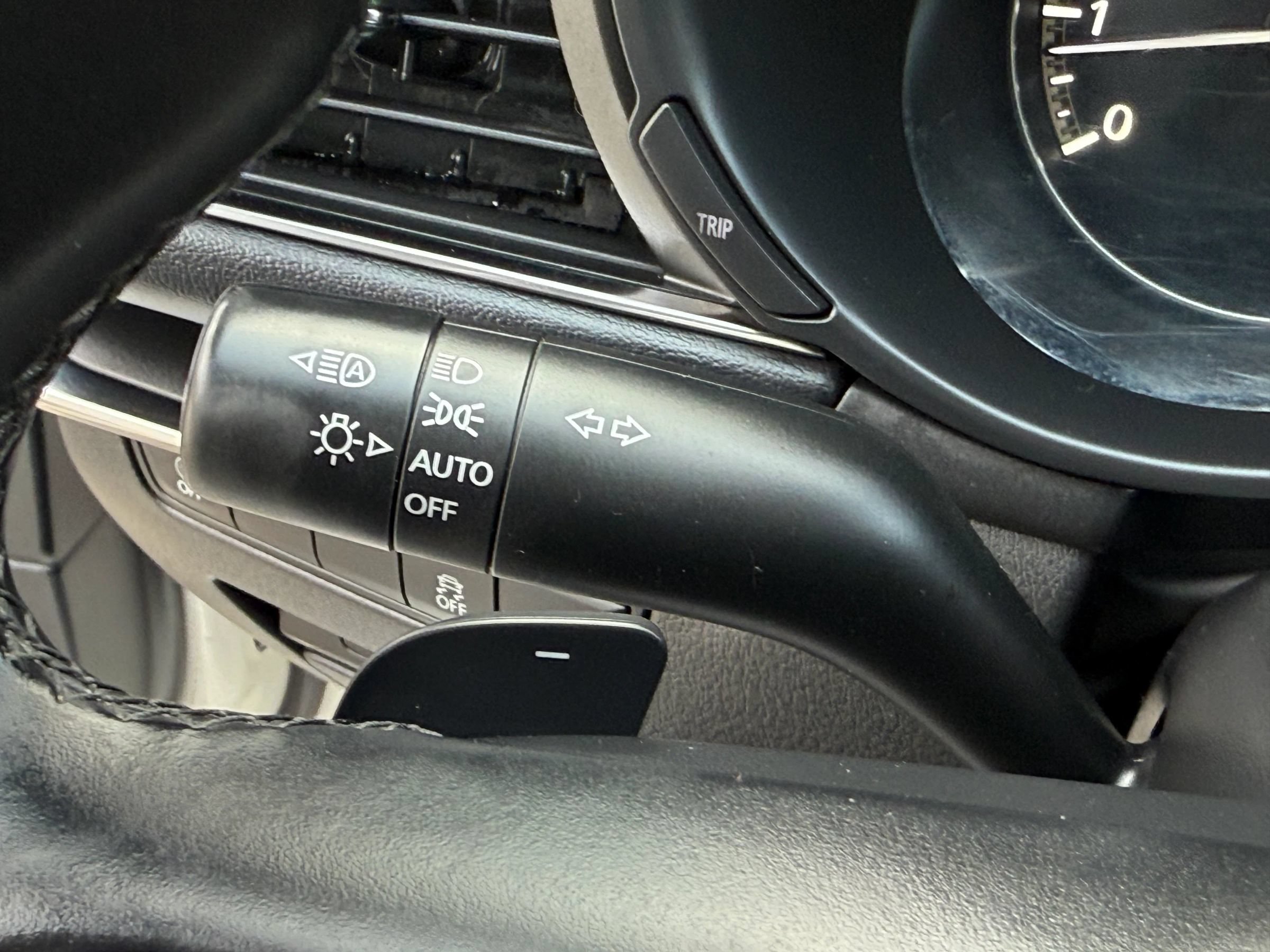 Used 2022 MAZDA MAZDA3 s AWD/4WD image 20