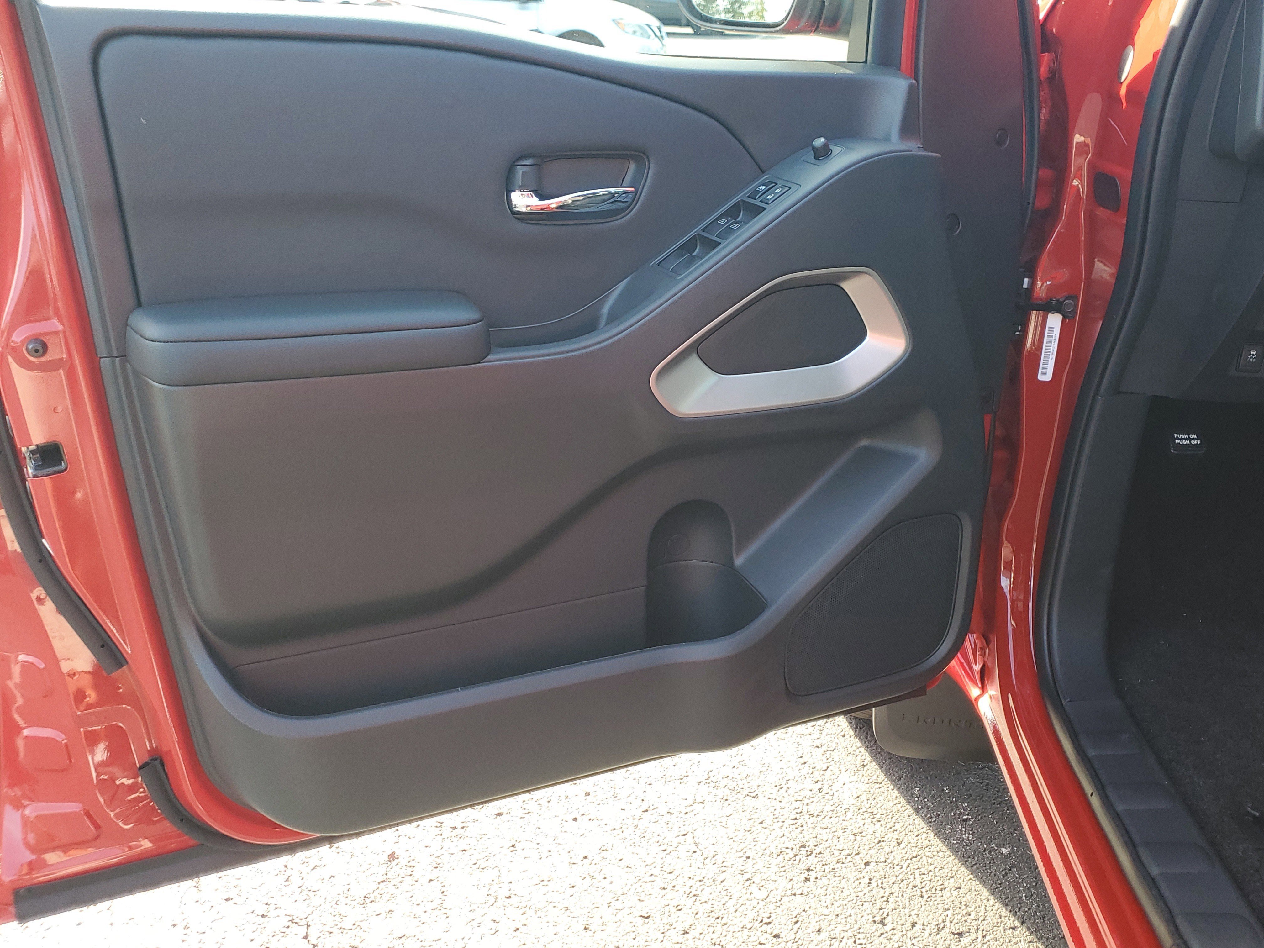 New 2026 Nissan Frontier SV w/ Tow Package image 11