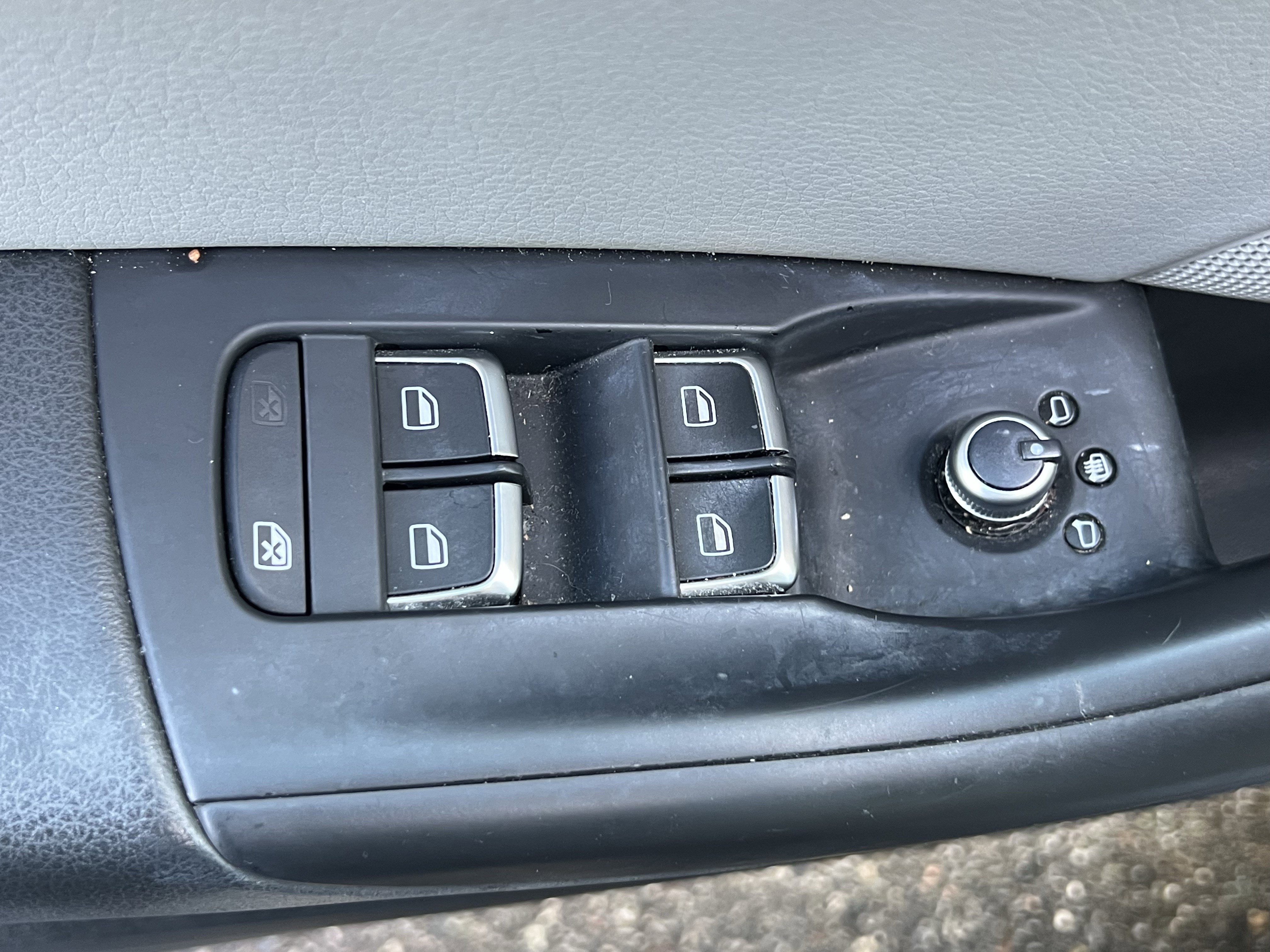 Used 2018 Audi Q3 2.0T Premium w/ Convenience Package image 15