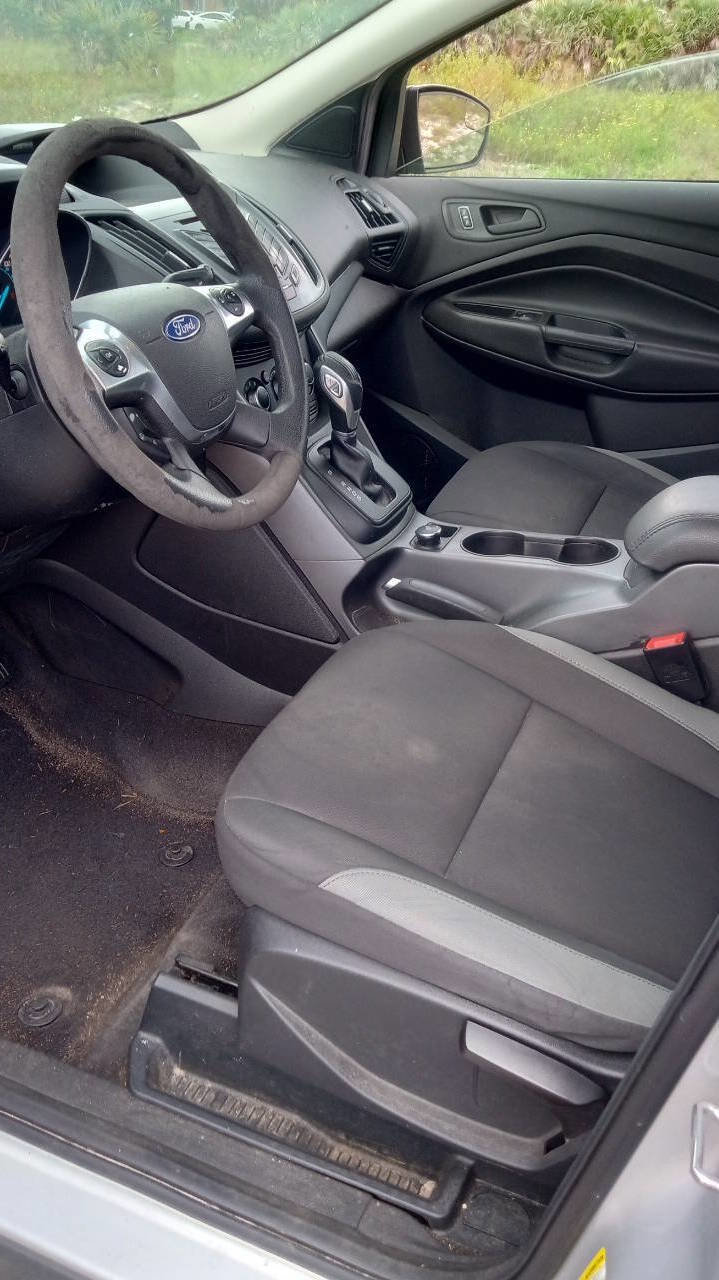 Used 2015 Ford Escape S image 22
