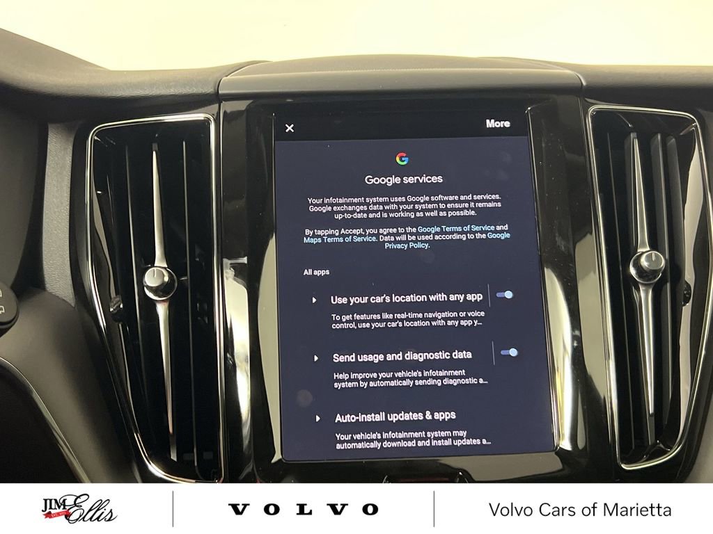 New 2025 Volvo XC60 B5 Core w/ Climate Package image 20