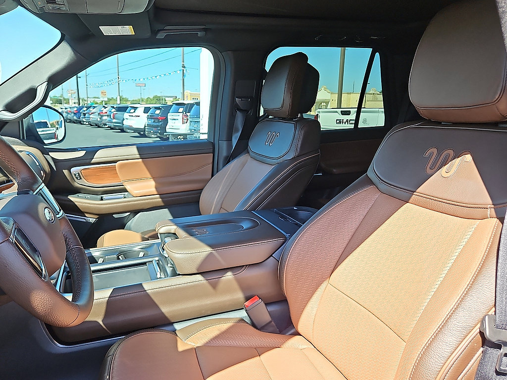 Used 2026 Ford Expedition King Ranch AWD/4WD image 12