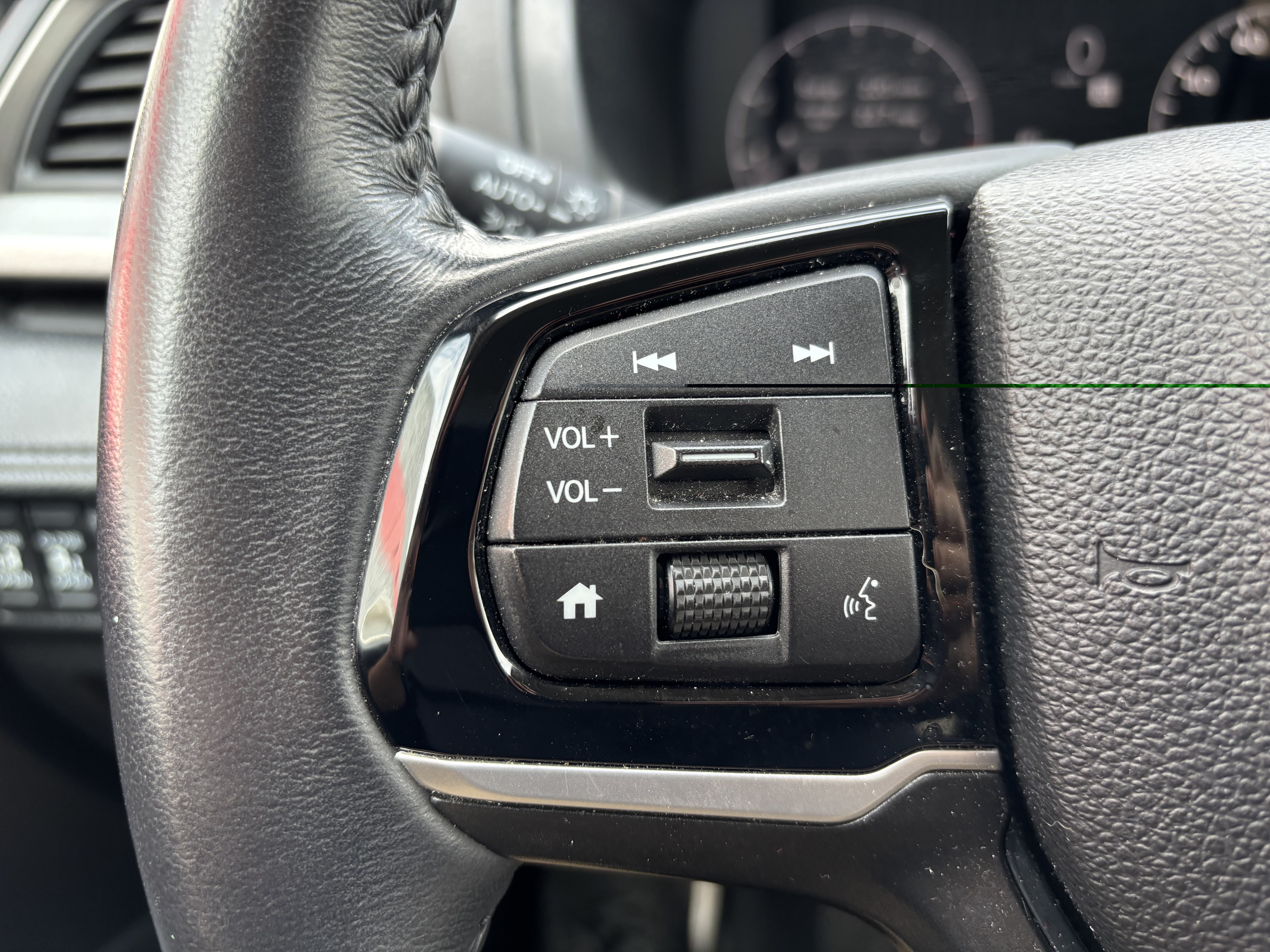 Used 2025 Honda Odyssey EX-L image 20