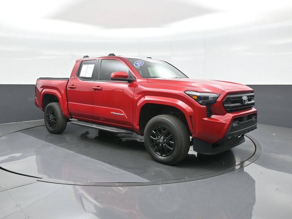Certified 2024 Toyota Tacoma SR5 AWD/4WD image 1
