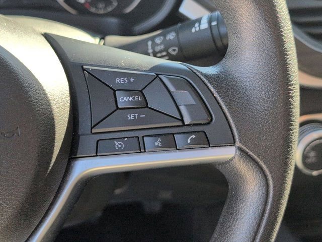 Used 2025 Nissan Altima 2.5 SV FWD image 21
