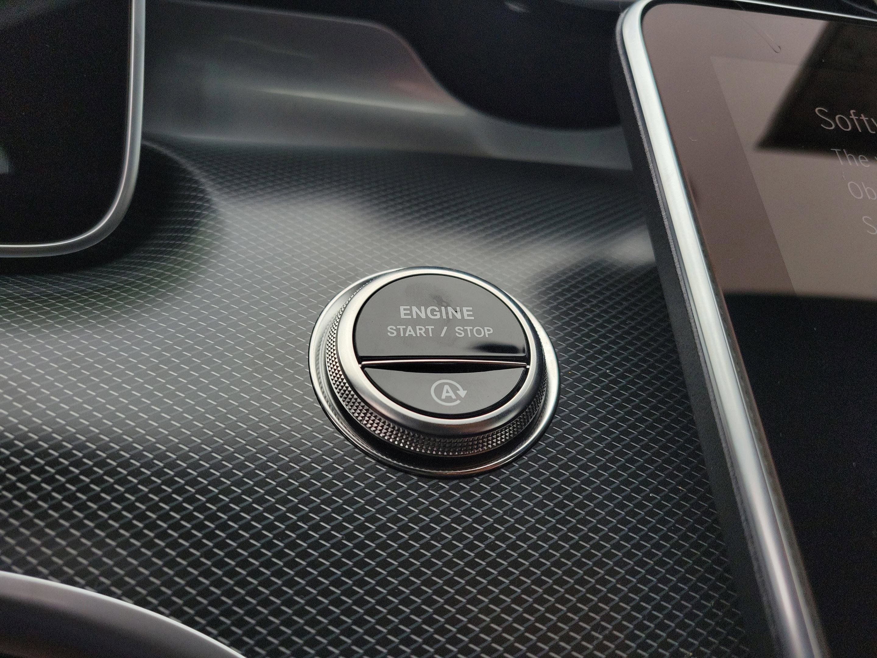 New 2026 Mercedes-Benz C 43 AMG 4MATIC Sedan image 21