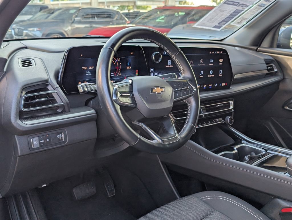 Certified 2024 Chevrolet Traverse LT FWD image 4