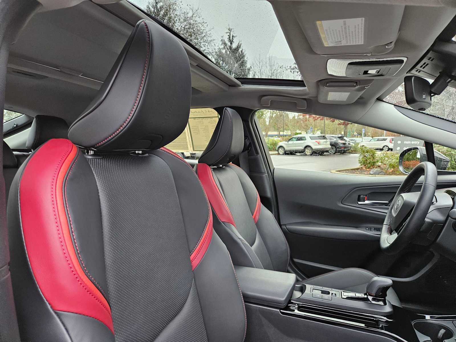 Used 2024 Toyota Prius Prime image 13