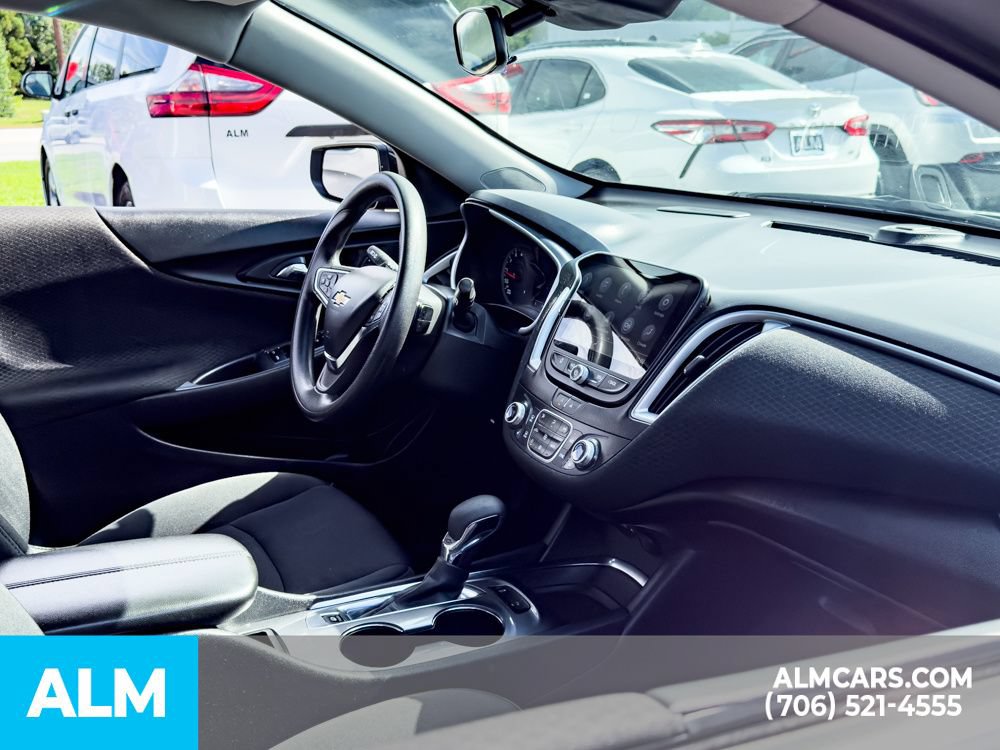 Used 2024 Chevrolet Malibu LT FWD image 17