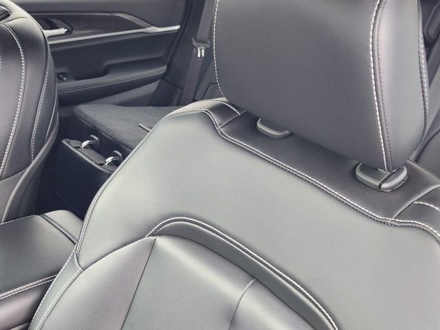 Used 2025 Jeep Grand Cherokee Limited image 20