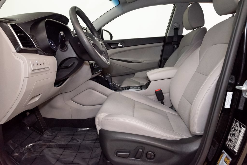 Used 2019 Hyundai Tucson Value FWD image 12