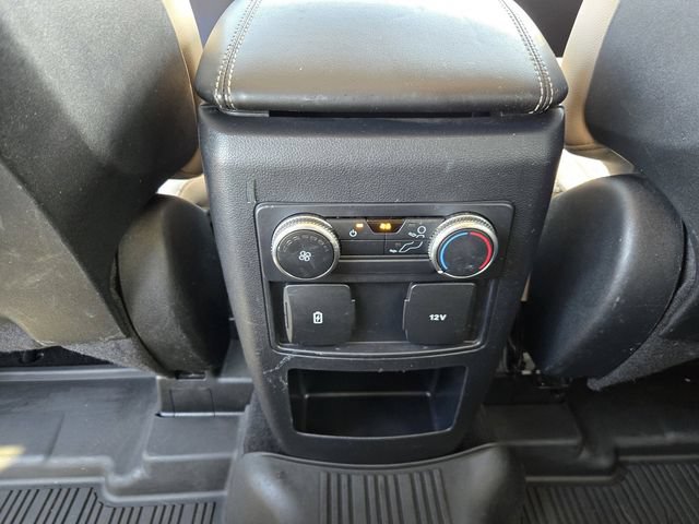 Used 2020 Ford Explorer XLT RWD image 13