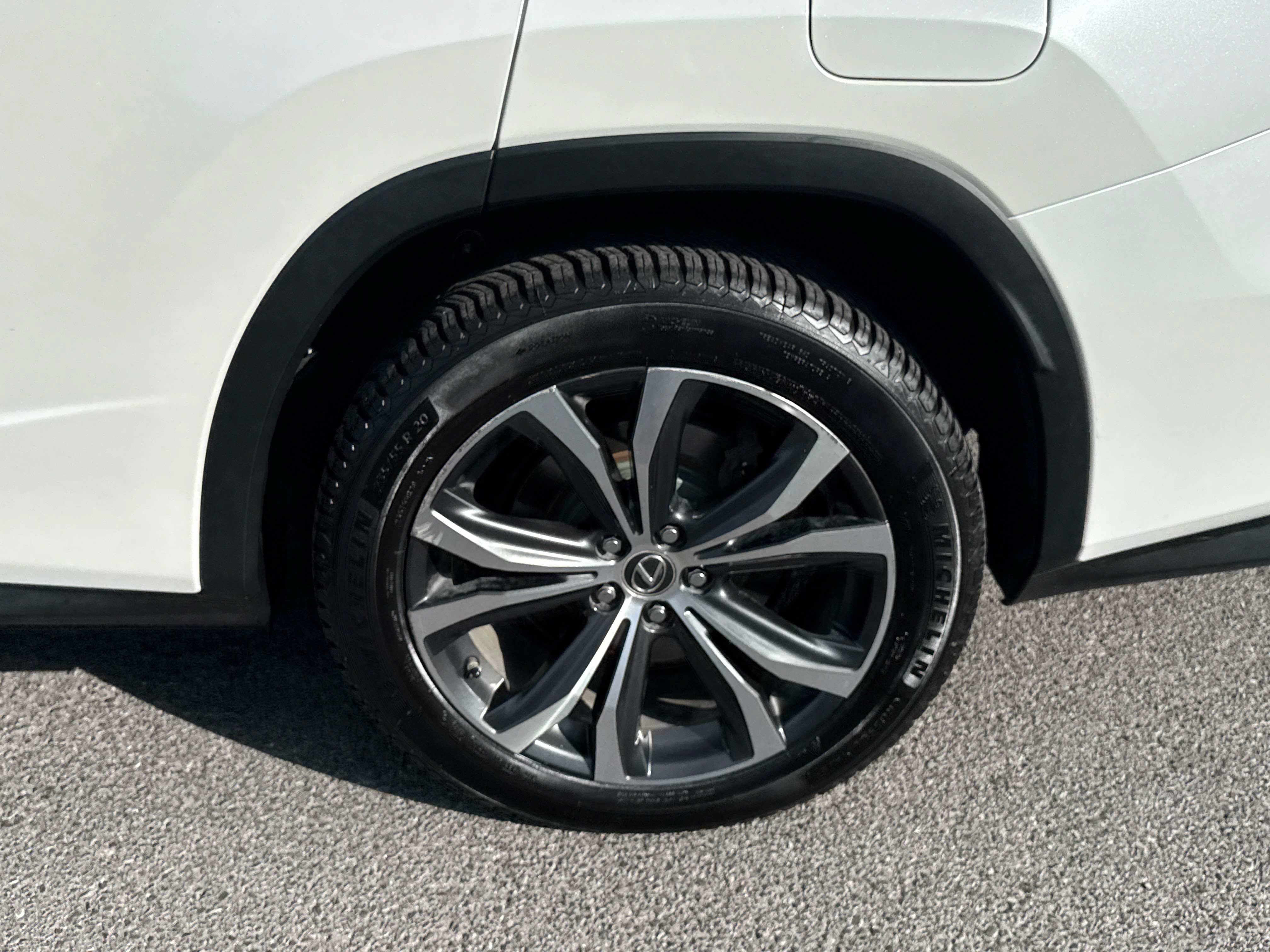 Used 2018 Lexus RX 350L AWD image 7