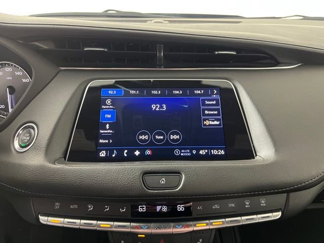 Used 2023 Cadillac XT4 Luxury w/ Cold Weather Package AWD/4WD image 29