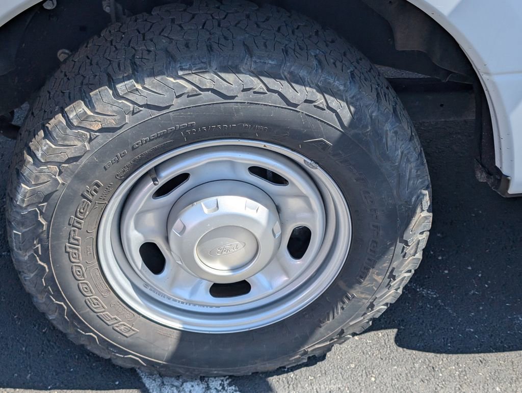 Used 2022 Ford F250 XL w/ Power Equipment Group image 20