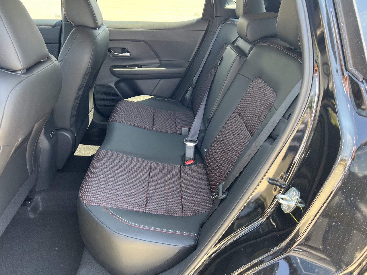 New 2027 Nissan Kicks SR AWD/4WD image 14