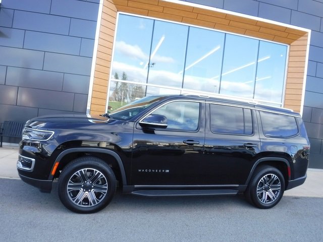 Used 2022 Jeep Wagoneer Series III image 2