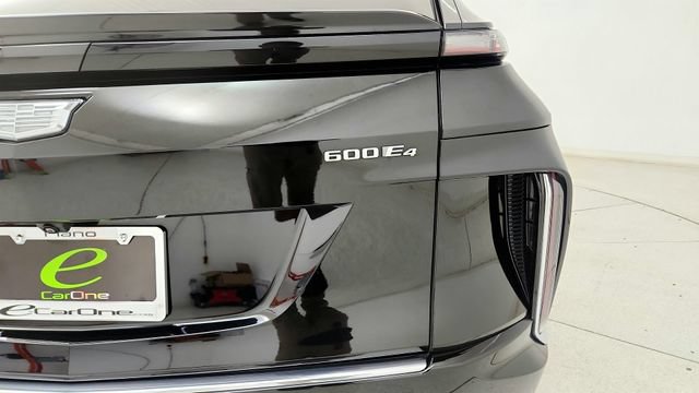 Used 2024 Cadillac Lyriq Tech AWD/4WD image 28