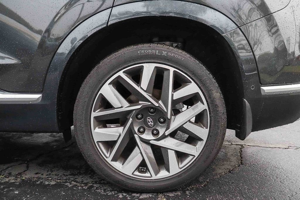 Used 2023 Hyundai Santa Fe Calligraphy w/ Cargo Package image 10