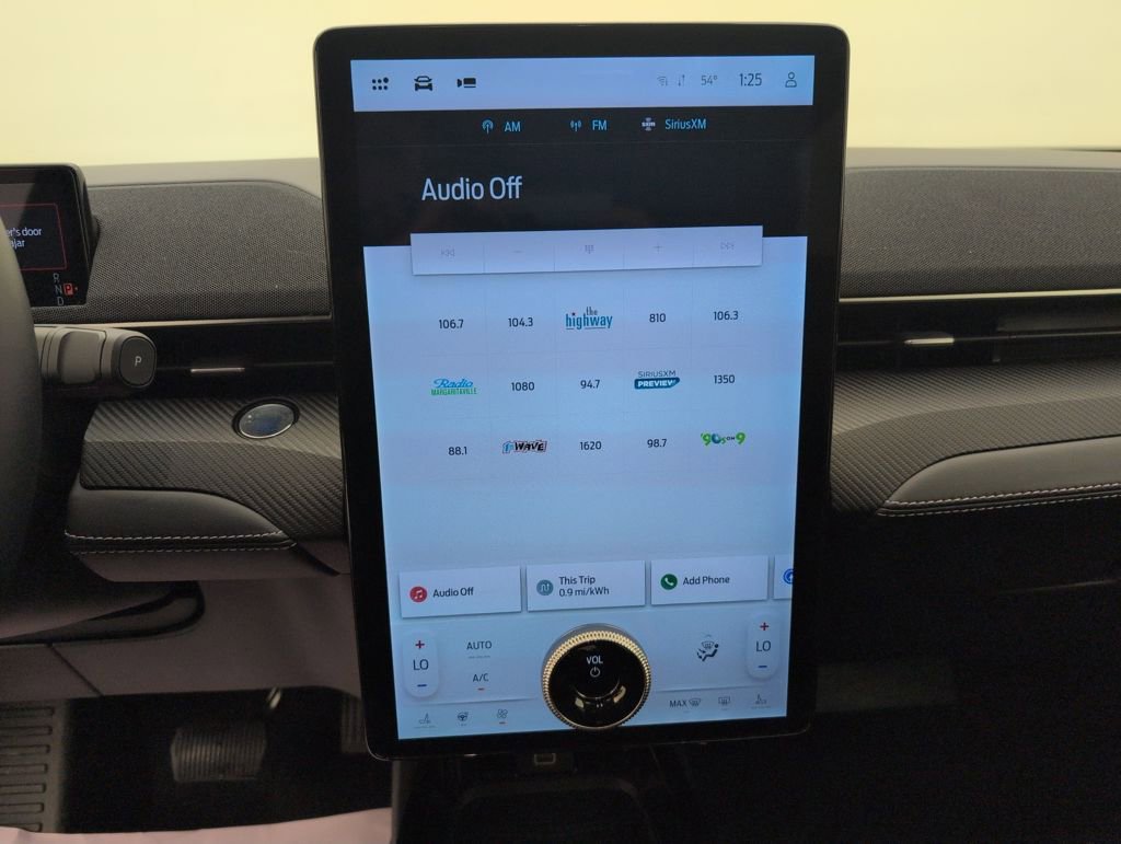 Certified 2025 Ford Mustang Mach-E Select w/ Comfort Package Lite image 27