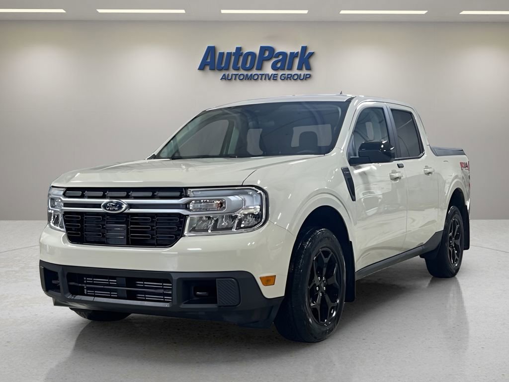 Used 2024 Ford Maverick Lariat w/ FX4 Off-Road Package image 3