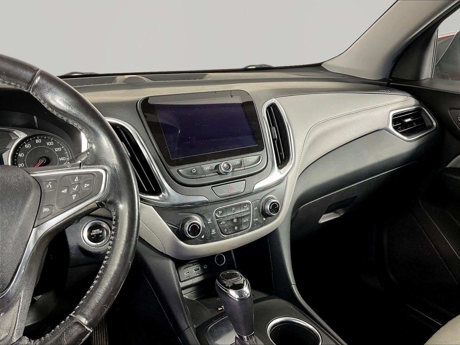 Used 2019 Chevrolet Equinox Premier FWD image 9