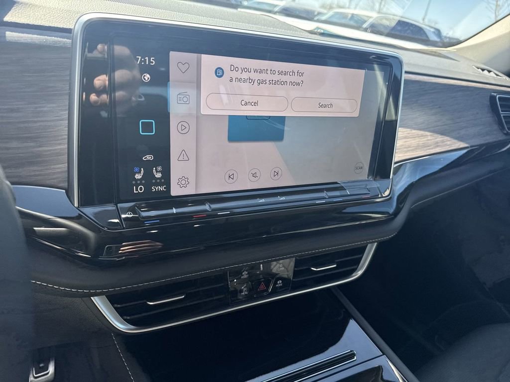 New 2025 Volkswagen Atlas SEL Premium R-Line image 12